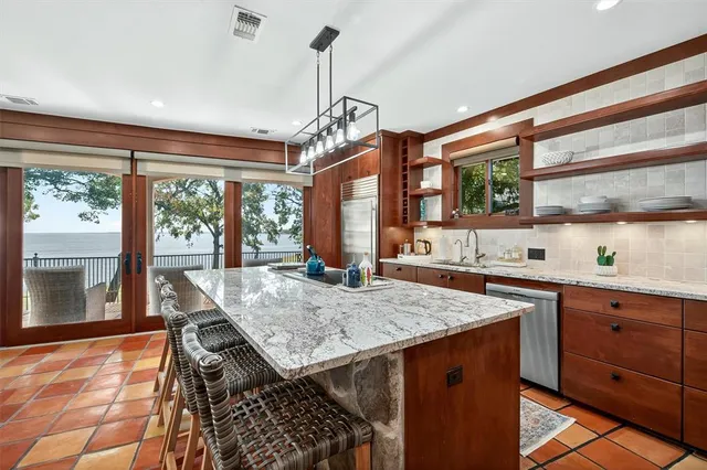 $1,225,000 | 98 Park Lane, Pottsboro, TX 75076