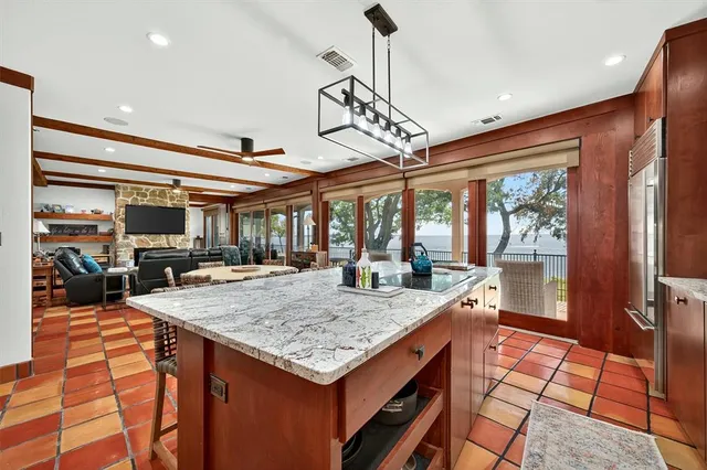 $1,225,000 | 98 Park Lane, Pottsboro, TX 75076