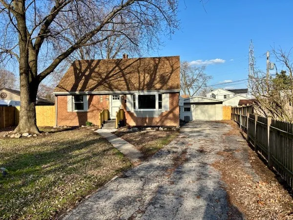 $339,900 | 6755 Maple Court, Bridgeview, IL 60455