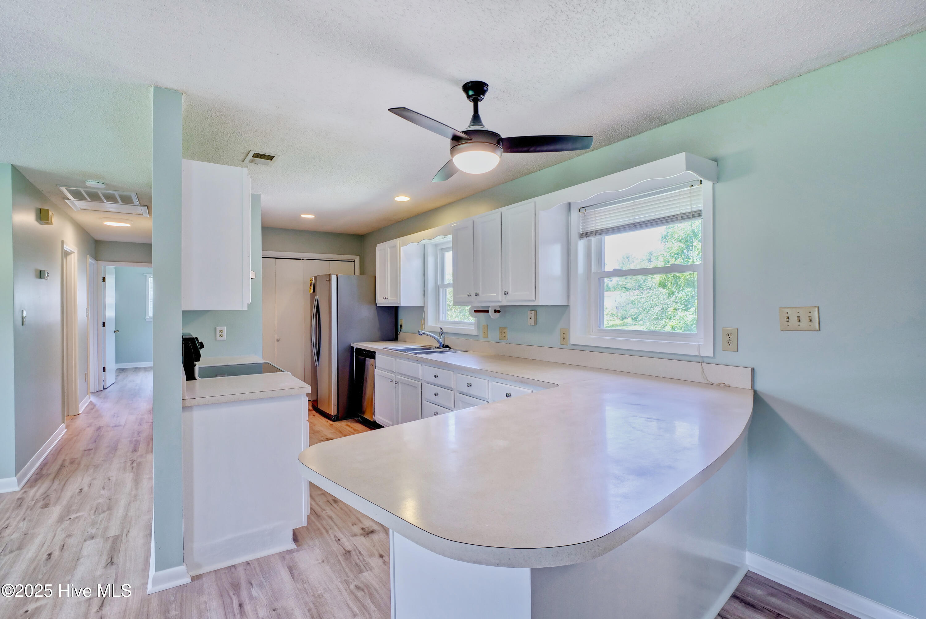 665 Hughes Road Hampstead, NC 28443 - Photo 11 of 40