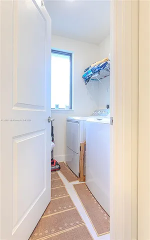 $998,000 | 4260 Northwest 82nd Avenue, Doral, FL 33166