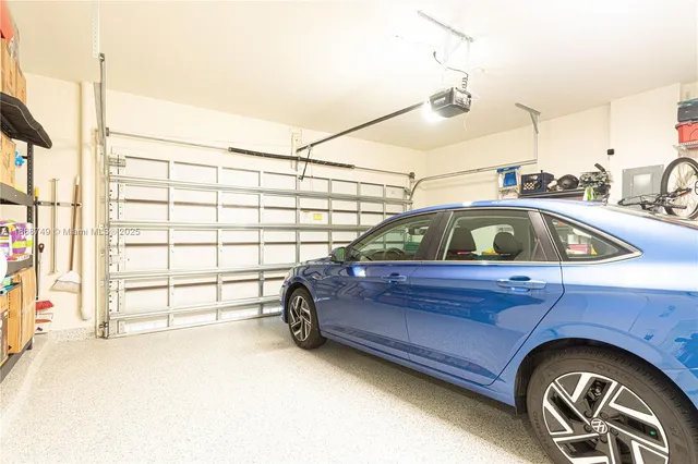 $998,000 | 4260 Northwest 82nd Avenue, Doral, FL 33166