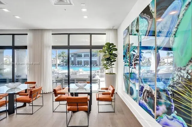 $998,000 | 4260 Northwest 82nd Avenue, Doral, FL 33166