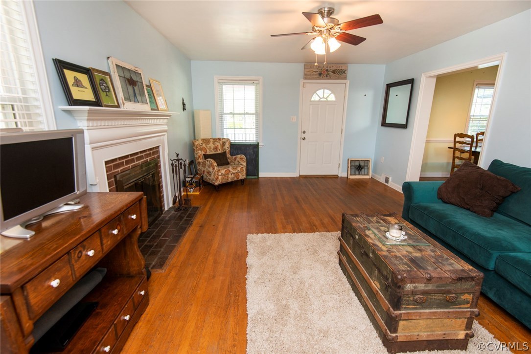 3908 Brook Road Richmond, VA 23227 - Photo 8 of 46 Gallery Image 8