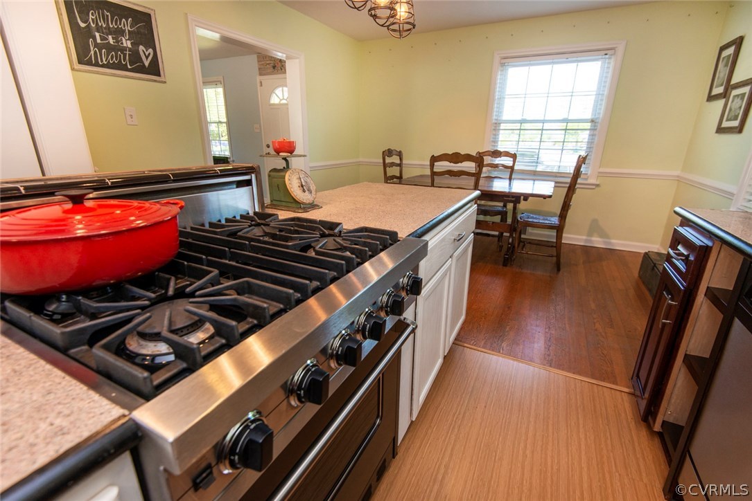 3908 Brook Road Richmond, VA 23227 - Photo 9 of 46 Gallery Image 9