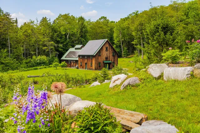$1,790,000 | 1949 S Road, Peru, VT 05152
