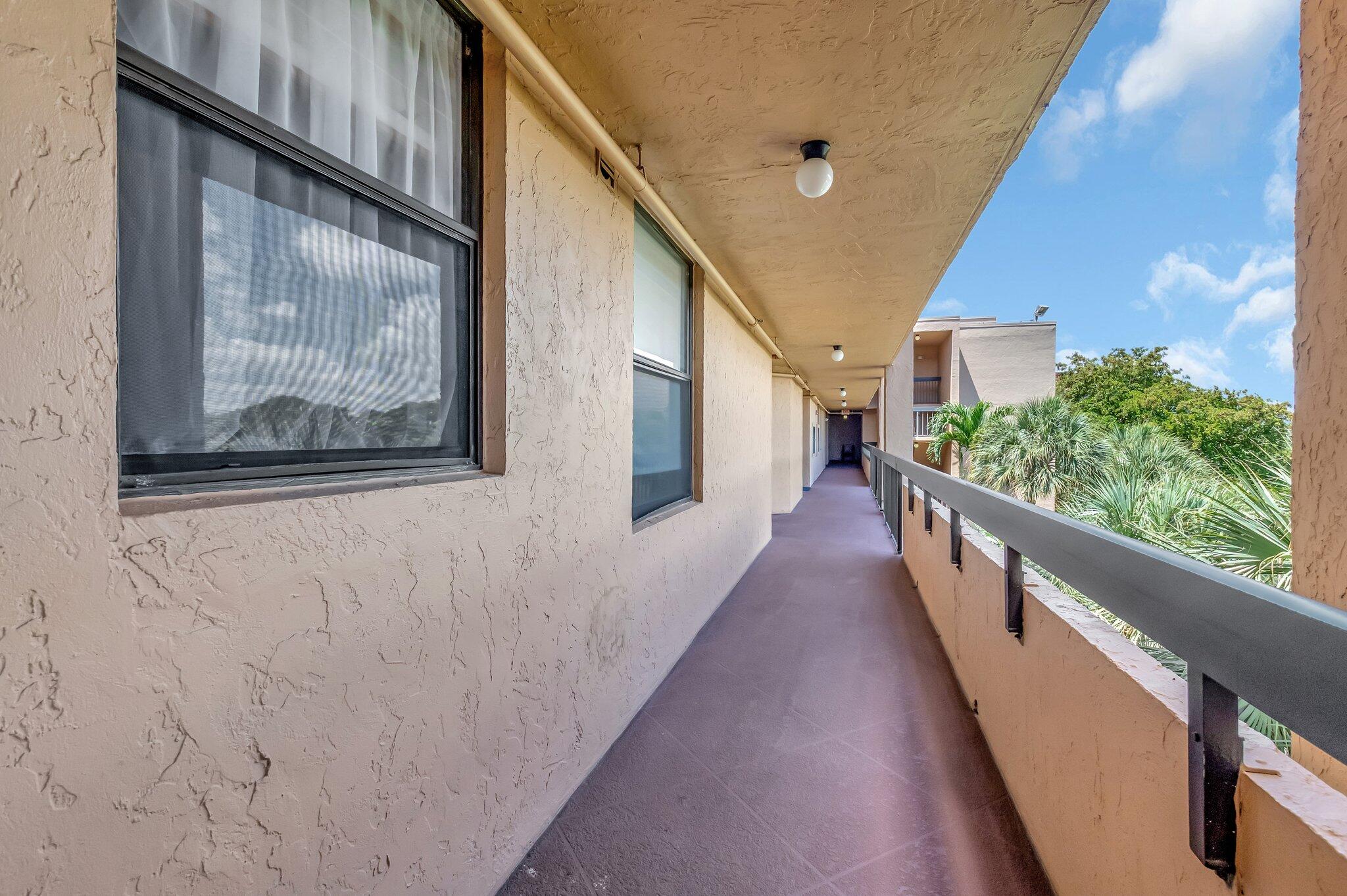 950 Egret Circle, Unit 5409 Delray Beach, FL 33444 - Photo 3 of 52 3-web-or-mls-DSC_7276