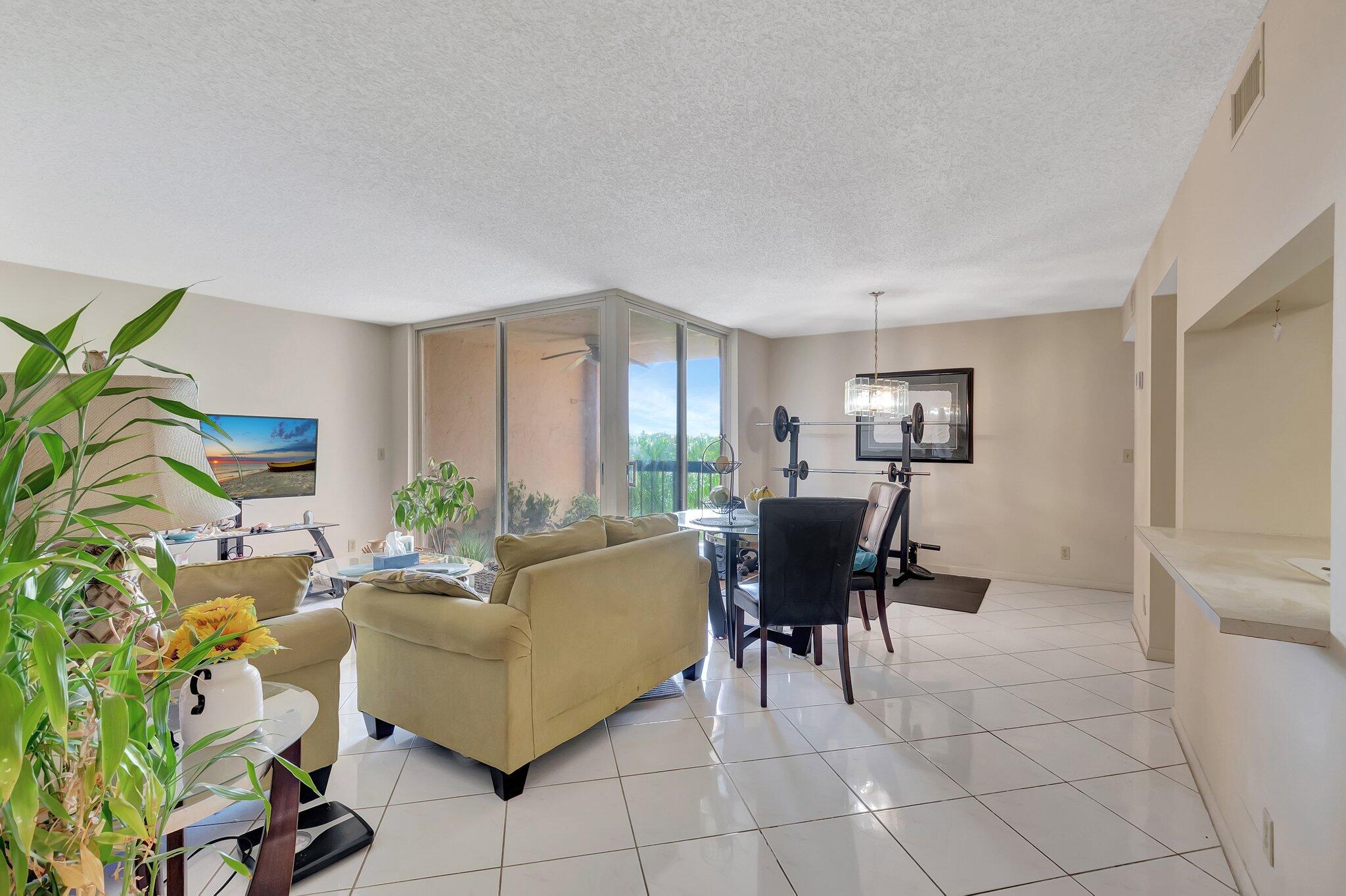 950 Egret Circle, Unit 5409 Delray Beach, FL 33444 - Photo 8 of 52 7-web-or-mls-DSC_7296