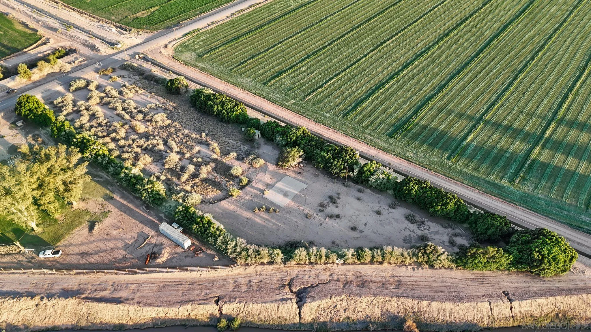 2465 Meloland Road, Unit 1 El Centro, CA 92243 - Photo 12 of 26