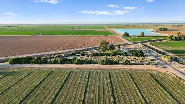 $250,000 | 2465 Meloland Road, Unit 1, El Centro, CA 92243