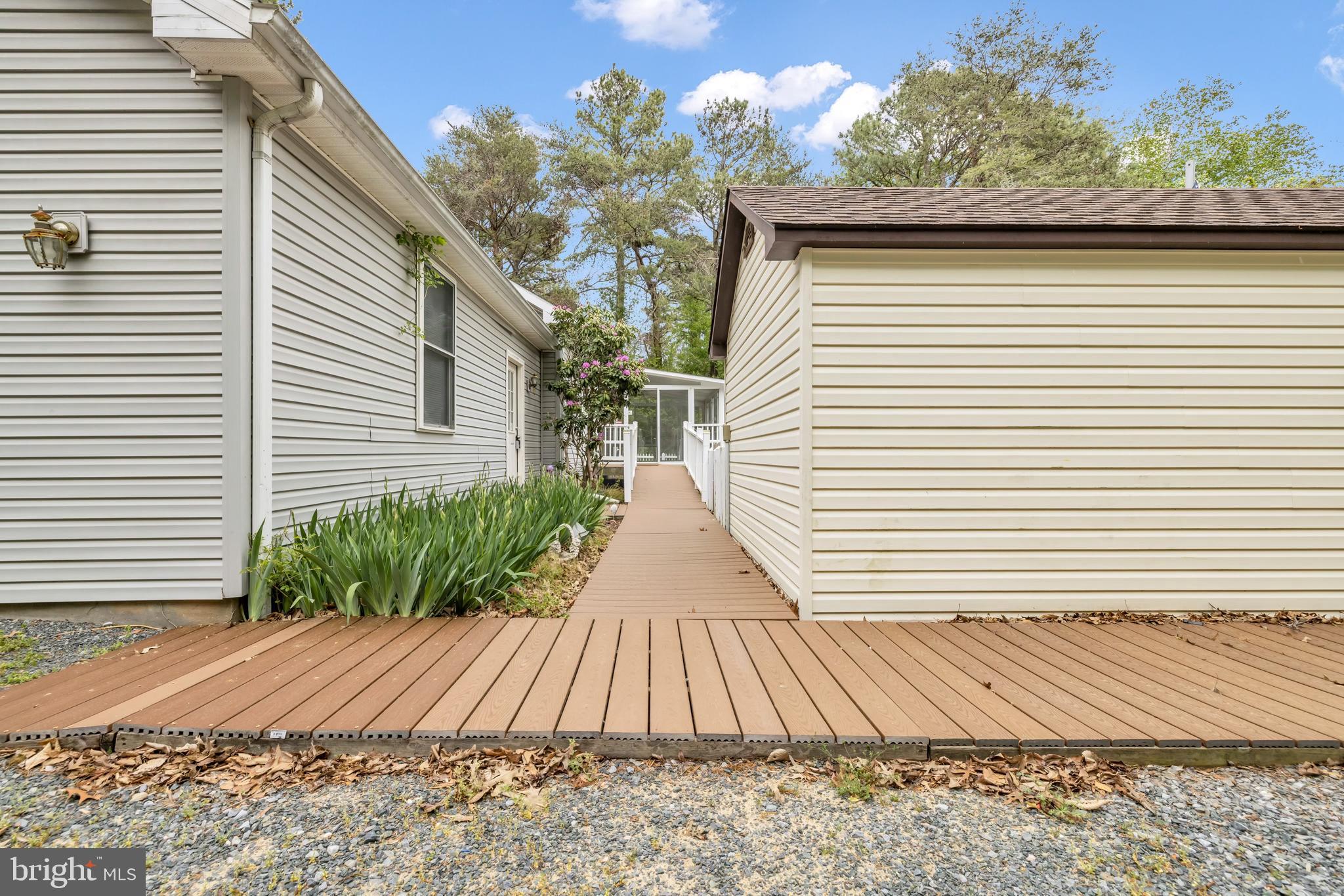 7392 Todds Wharf Road Preston, MD 21655 - Photo 44 of 63 a view of a pathway of a house