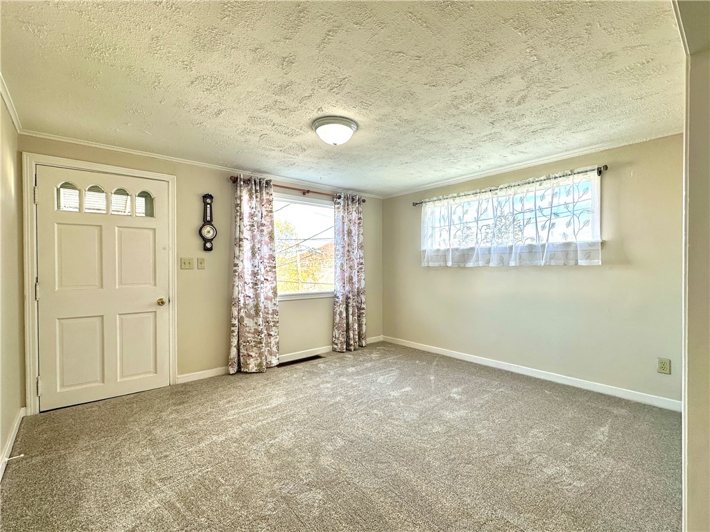 394 Sunset Drive Corning, NY 14830 - Photo 5 of 21