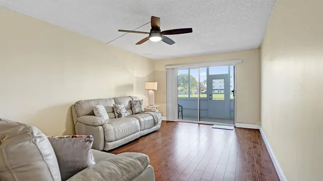 $175,000 | 1036 Guildford East, Unit 1036, Boca Raton, FL 33434