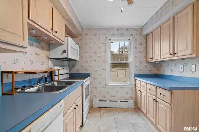 $95,000 | 1315 West Ash Street, Springfield, IL 62704