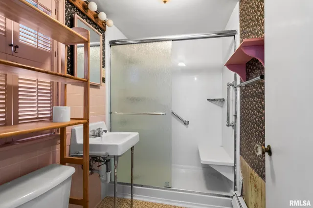 $95,000 | 1315 West Ash Street, Springfield, IL 62704