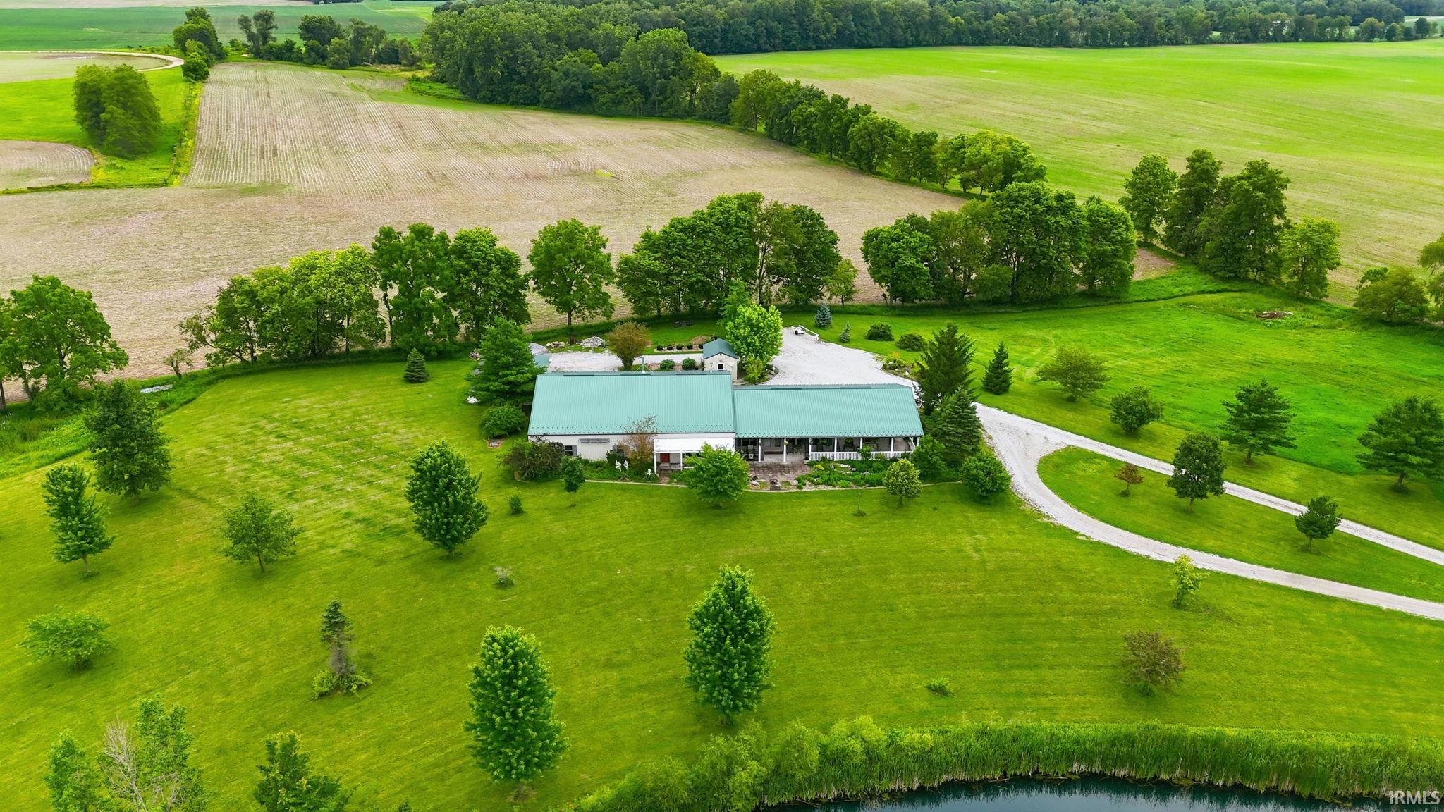 2238 East St Road Claypool, IN 46510 - Photo 5 of 36
