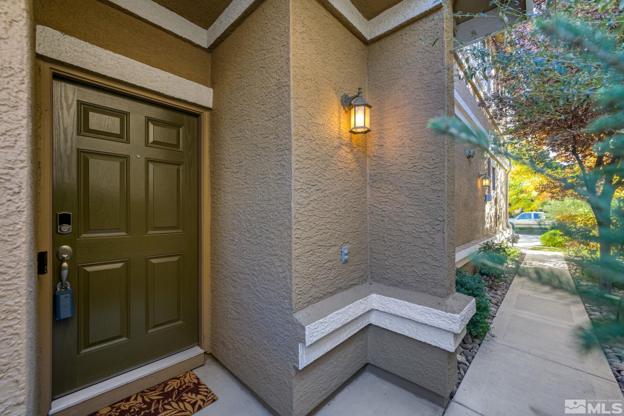 11031 Lamour Lane Reno, NV 89521 - Photo 2 of 28 Photo 2