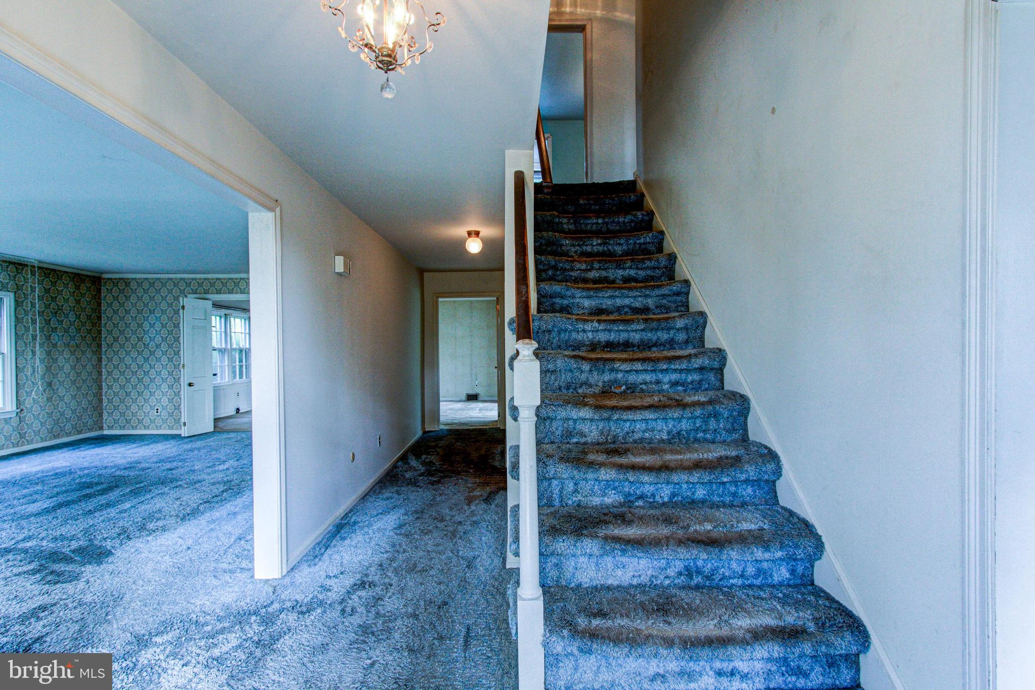 116 Gulph Hills Road Wayne, PA 19087 - Photo 9 of 69 Center Hall