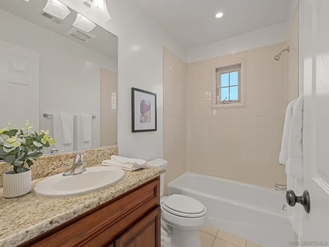 $2,199,000 | 2265 Manchester Avenue, Cardiff, CA 92007