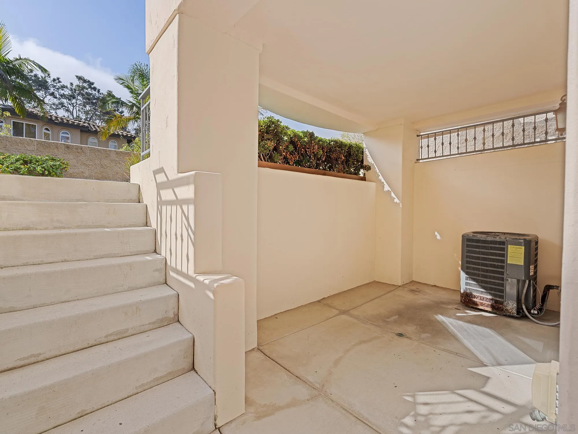 2265 Manchester Avenue Cardiff, CA 92007 - Photo 27 of 43