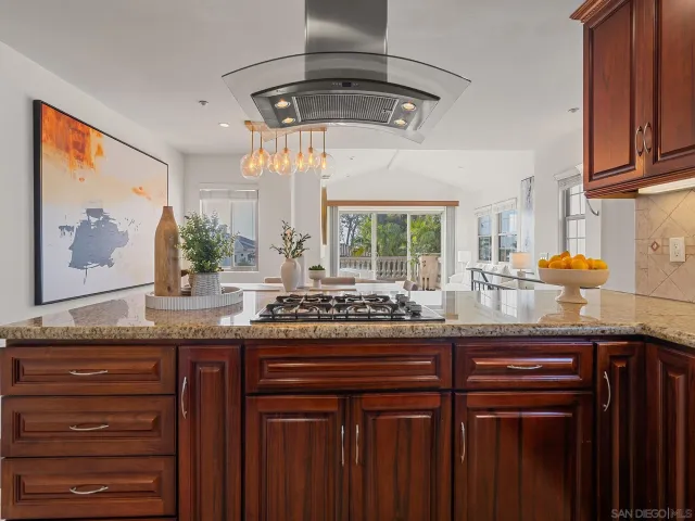 $2,199,000 | 2265 Manchester Avenue, Cardiff, CA 92007