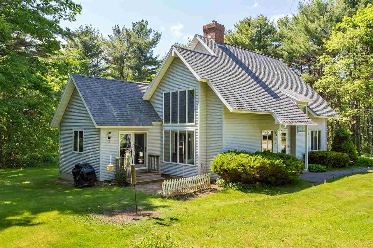 72 Scituate Road York, ME 03909 - Photo 2 of 40