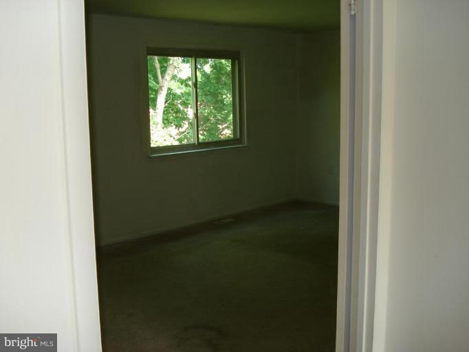 8912 Centerway Road Gaithersburg, MD 20879 - Photo 7 of 11 Master Bedroom