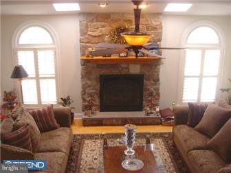 32 Hillendale Road Perkasie, PA 18944 - Photo 4 of 12 Gallery Image 4