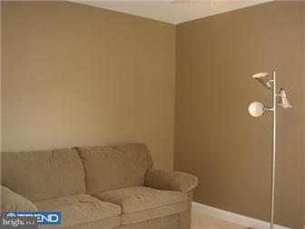 32 Hillendale Road Perkasie, PA 18944 - Photo 10 of 12 Gallery Image 10
