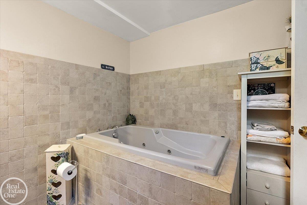 3286 Sandy Point Utica, MI 48316 - Photo 52 of 67