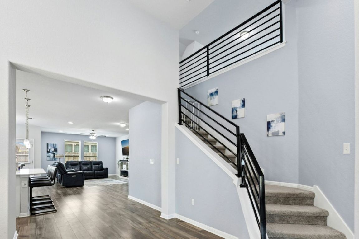 242 Backstays Loop Kyle, TX 78640 - Photo 5 of 36