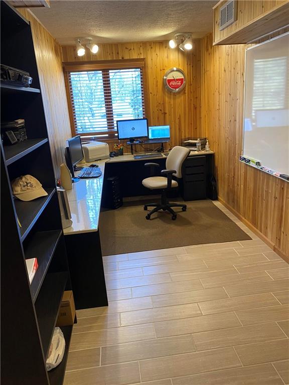 3535 Pinecrest Road Indianapolis, IN 46234 - Photo 22 of 27 Gallery Image 22