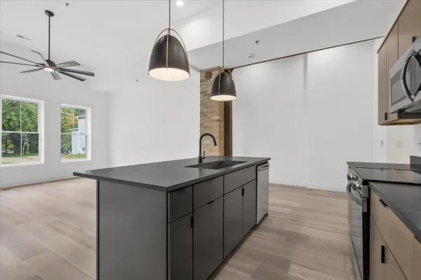 $489,900 | 308 Oak Street, Unit 102, Slinger, WI 53086