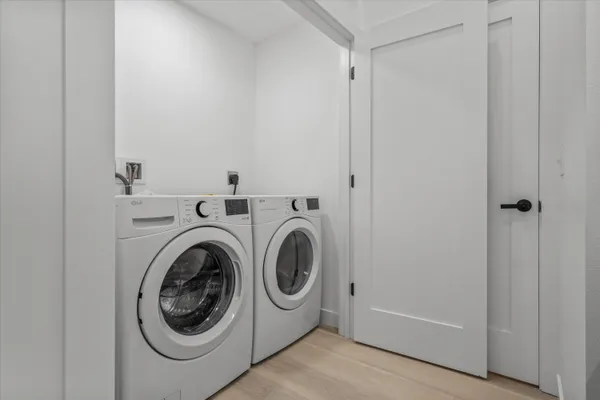 $489,900 | 308 Oak Street, Unit 102, Slinger, WI 53086