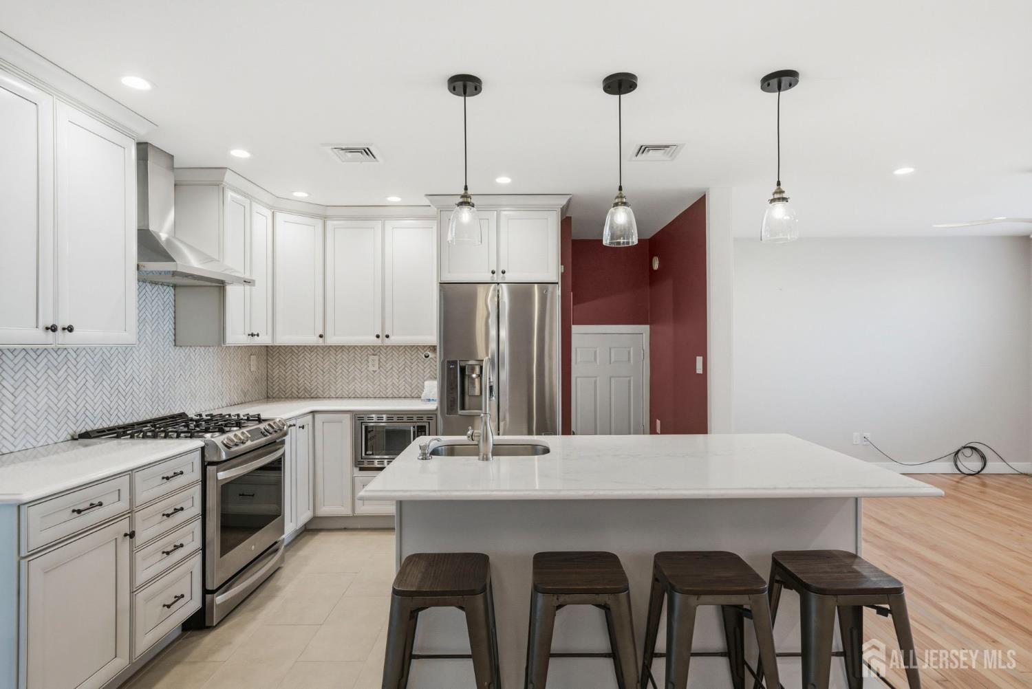 14 Andover Road Old Bridge, NJ 08857 - Photo 11 of 38