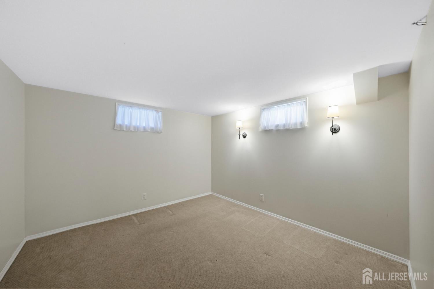 14 Andover Road Old Bridge, NJ 08857 - Photo 29 of 38