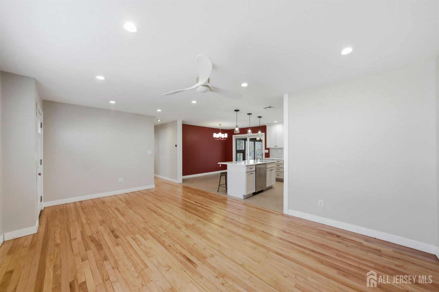 14 Andover Road Old Bridge, NJ 08857 - Photo 10 of 38