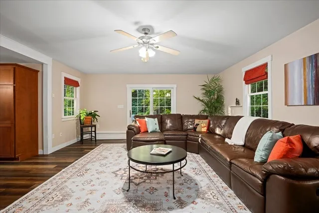 $825,000 | 2 Fairview Drive, Southborough, MA 01772