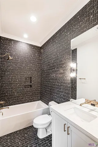 $5,000 | 2860 Pointe-Marie Drive, Baton Rouge, LA 70820