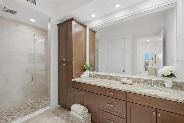$555,000 | 10520 Boardwalk Loop, Unit 301, Bradenton, FL 34202