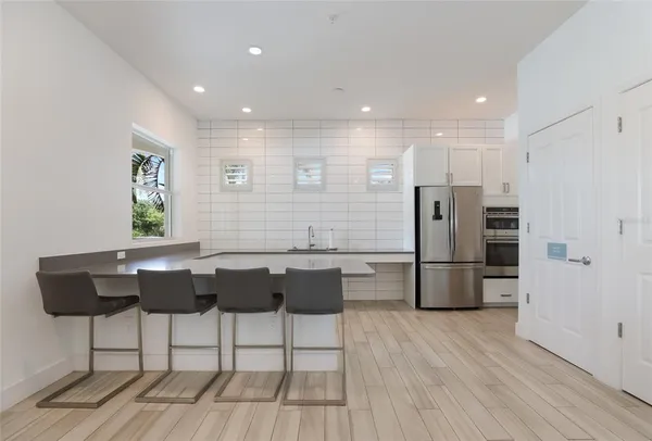 $555,000 | 10520 Boardwalk Loop, Unit 301, Bradenton, FL 34202