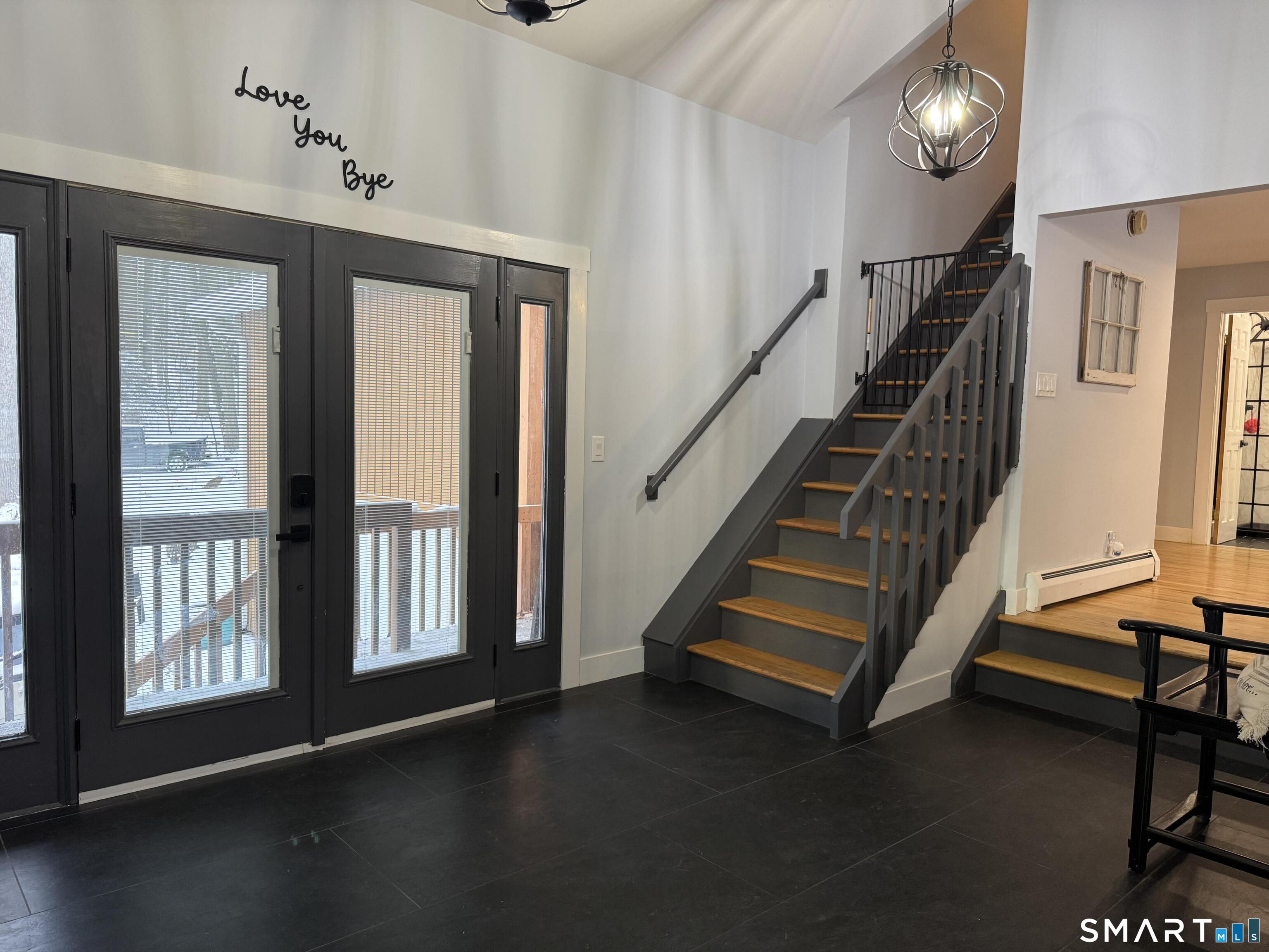 17 Tibbets Road Seymour, CT 06483 - Photo 2 of 31