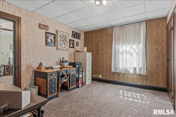 $230,000 | 402 West Washington Street, Pittsfield, IL 62363