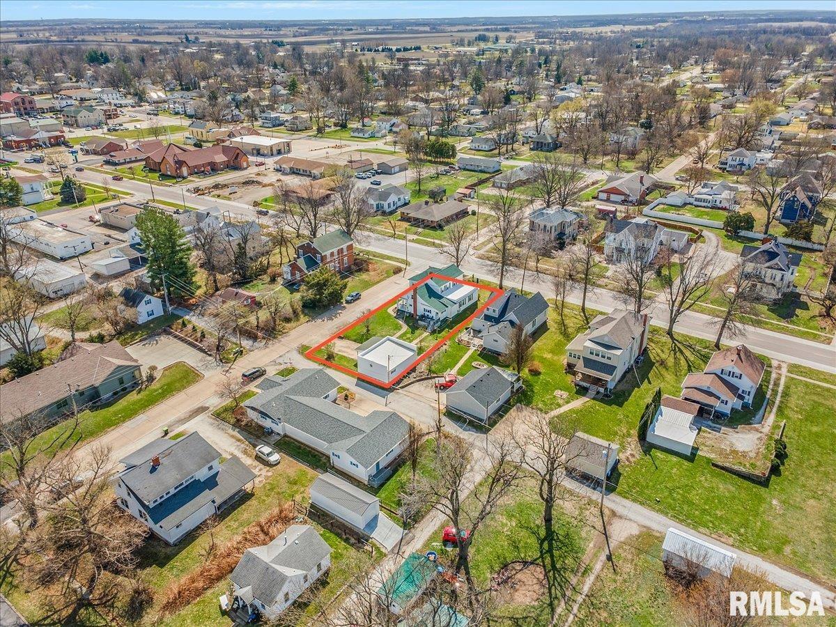 402 West Washington Street Pittsfield, IL 62363 - Photo 52 of 56