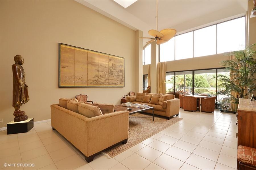 7495 Rexford Road Boca Raton, FL 33434 - Photo 2 of 27 Formal Living