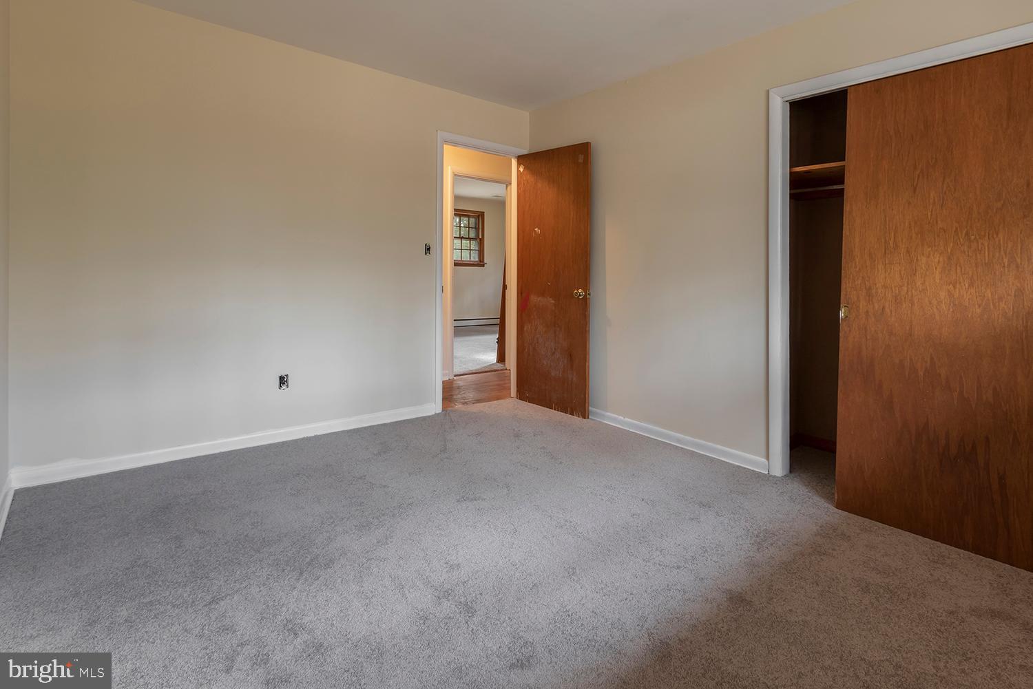 271 Hopewell Road Medford, NJ 08055 - Photo 21 of 27 Bedroom 2