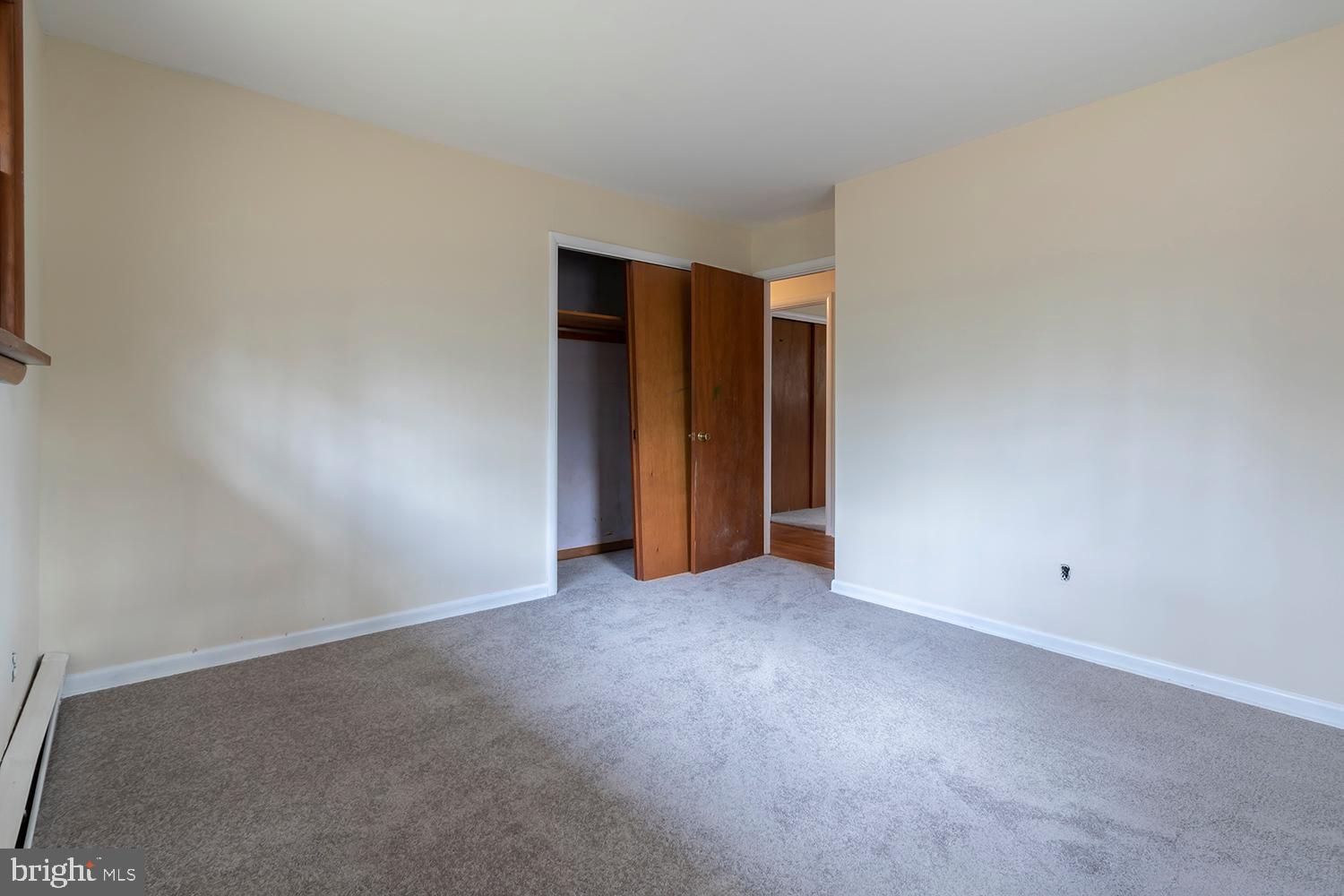 271 Hopewell Road Medford, NJ 08055 - Photo 22 of 27 Bedroom 3