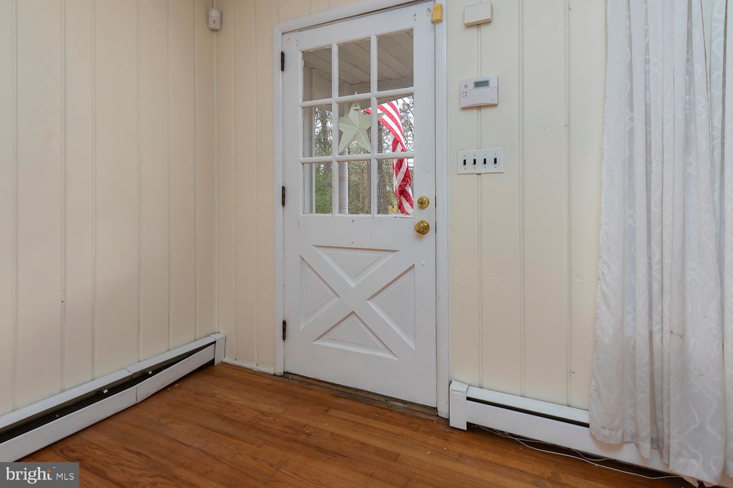 271 Hopewell Road Medford, NJ 08055 - Photo 6 of 27 Front door entry into the home