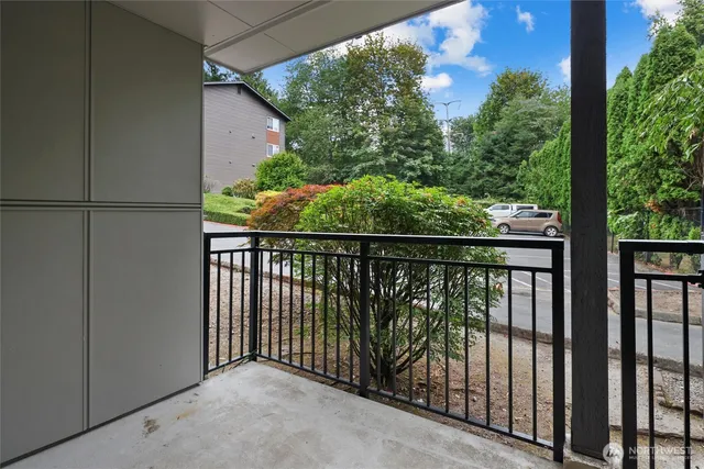 $299,250 | 220 Southwest Clark Street, Unit B104, Issaquah, WA 98027