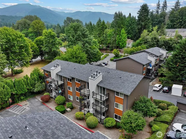 $299,250 | 220 Southwest Clark Street, Unit B104, Issaquah, WA 98027